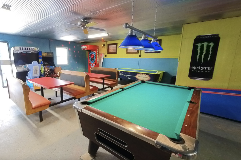 campgrounds near metropolis il​