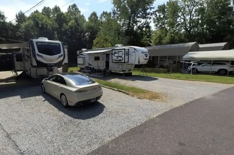 Full Hookup RV Sites